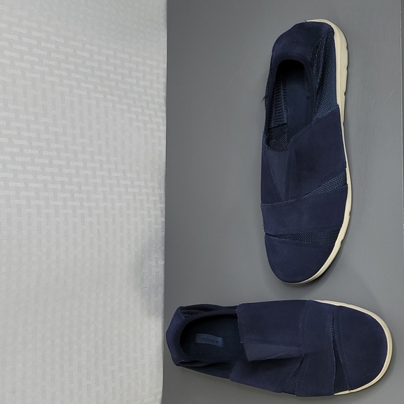 Sundance suede slip on shoes size 40 excellent condition - Picture 1 of 8